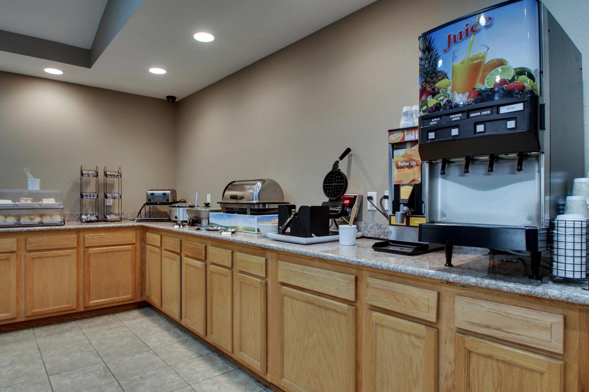 Everspring Inn & Suites Oskaloosa المظهر الخارجي الصورة