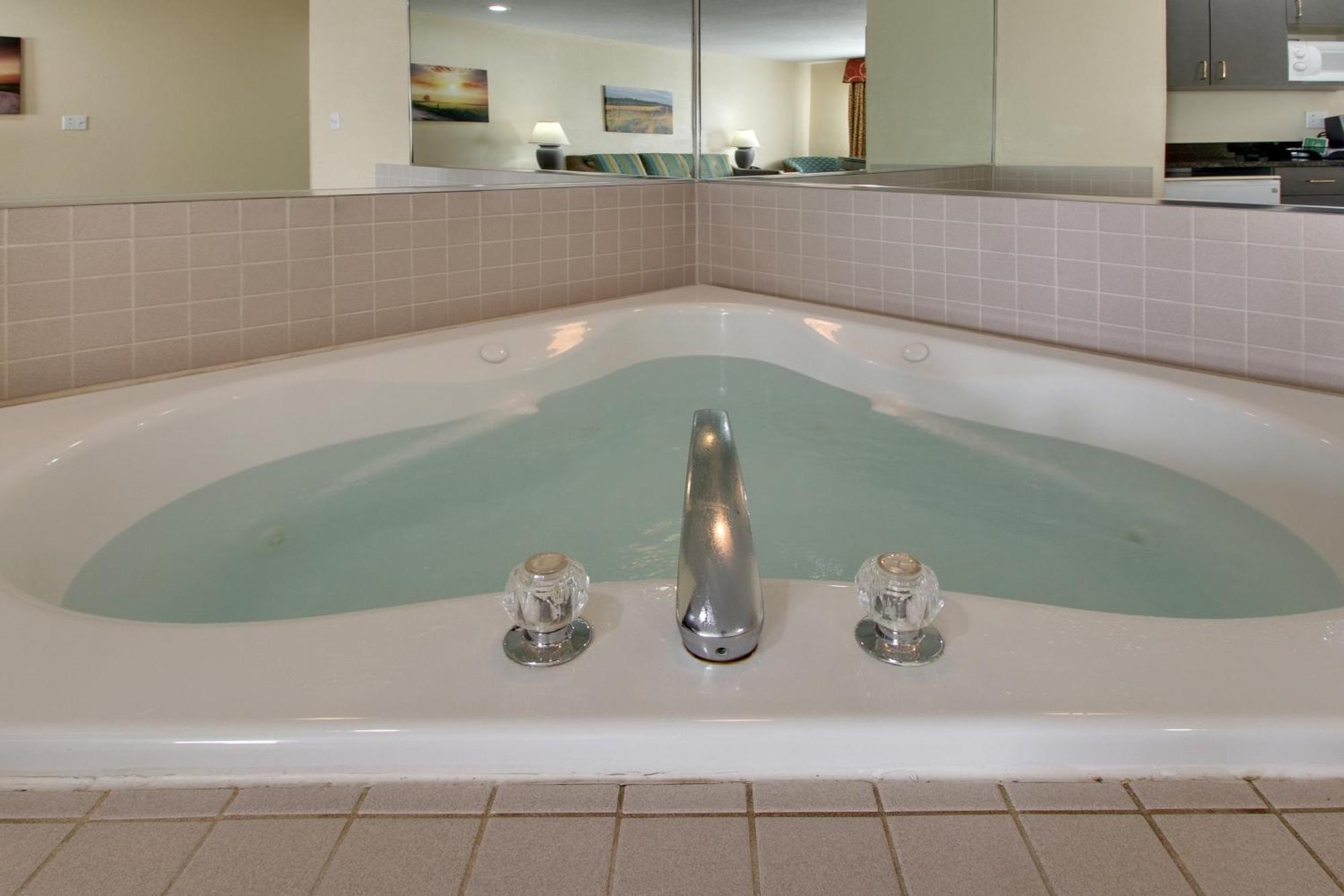 Everspring Inn & Suites Oskaloosa المظهر الخارجي الصورة