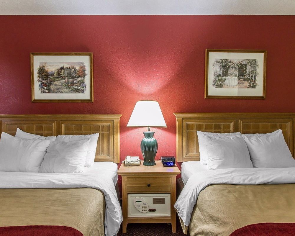 Everspring Inn & Suites Oskaloosa المظهر الخارجي الصورة