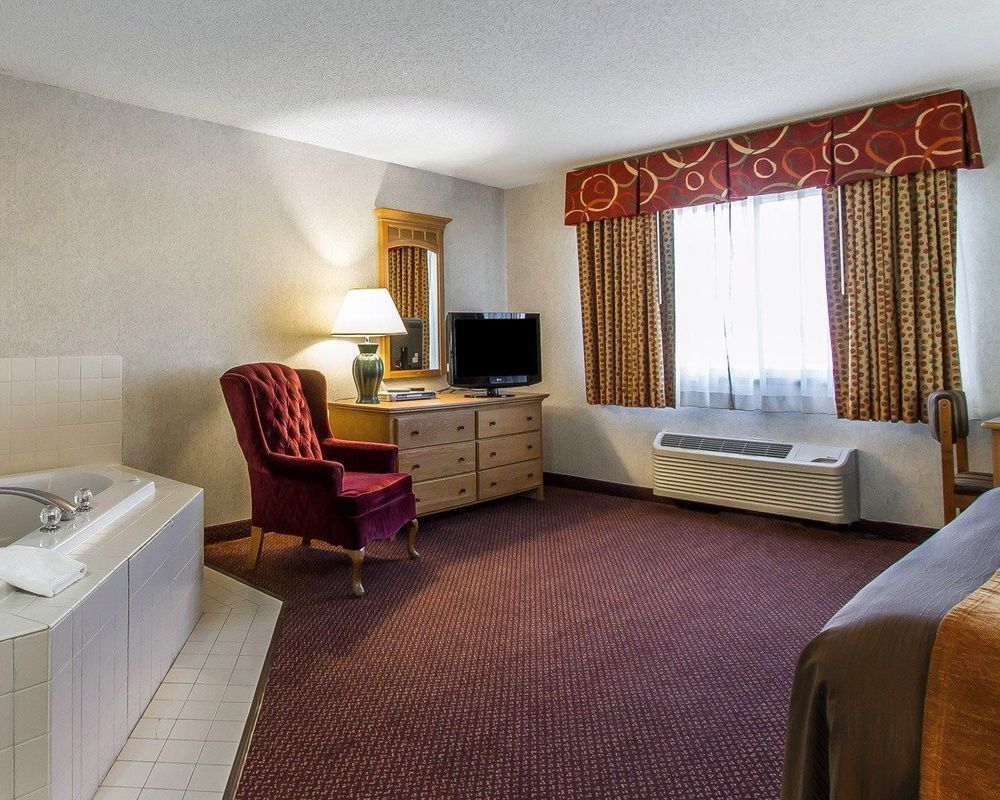 Everspring Inn & Suites Oskaloosa المظهر الخارجي الصورة