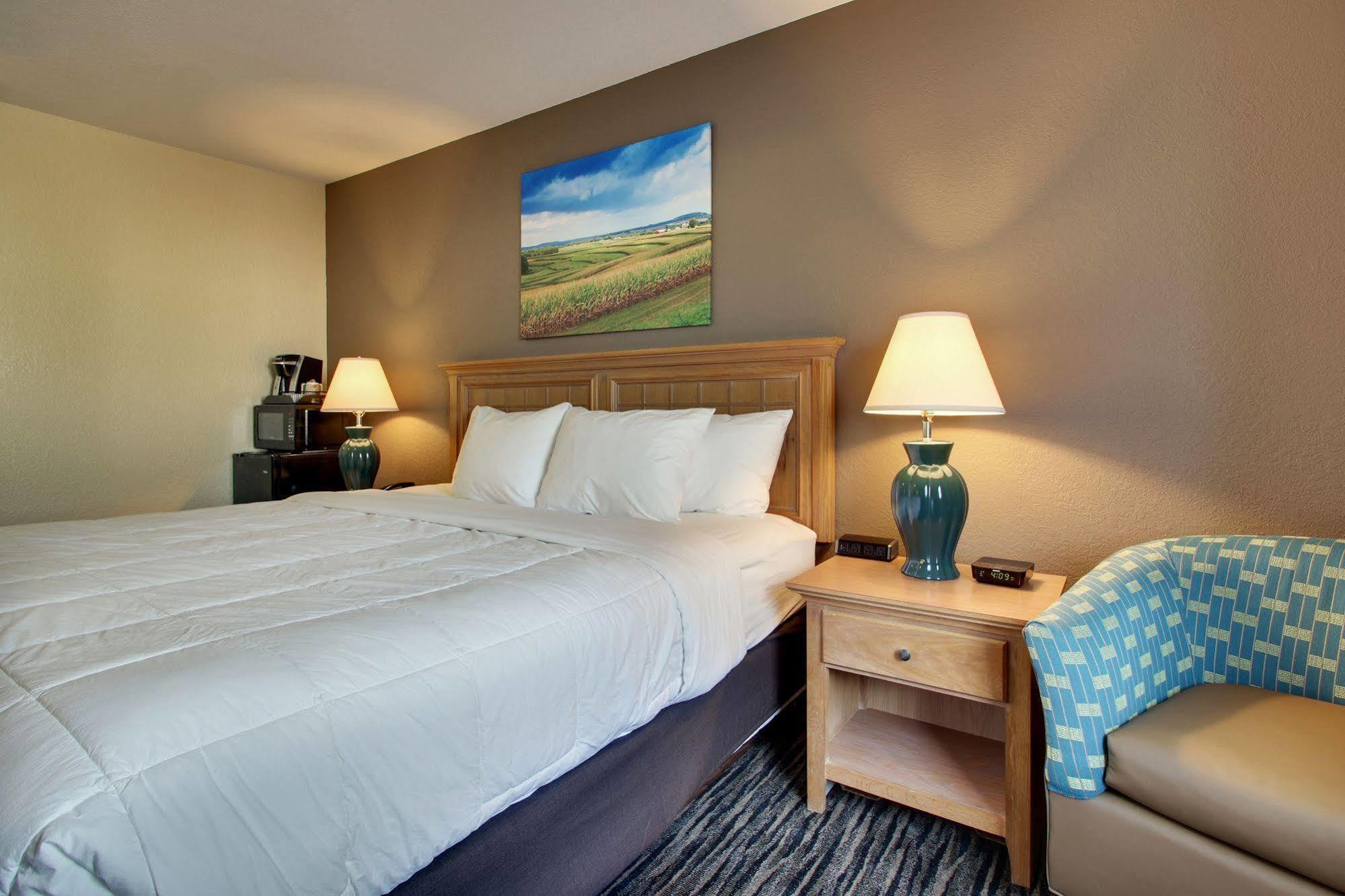 Everspring Inn & Suites Oskaloosa المظهر الخارجي الصورة
