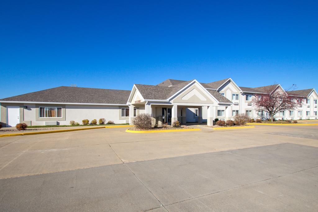 Everspring Inn & Suites Oskaloosa المظهر الخارجي الصورة
